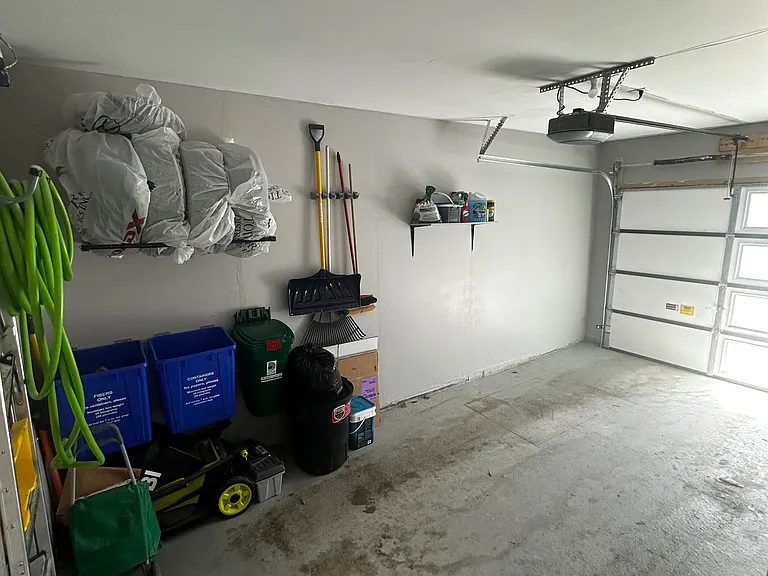 26 Gerry Henry Ln #MAIN — Photo 5