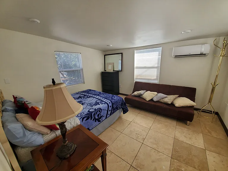 1102 Oro St — Photo 13