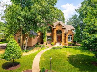 388 Deer Ridge Rd, Valparaiso, IN 46385