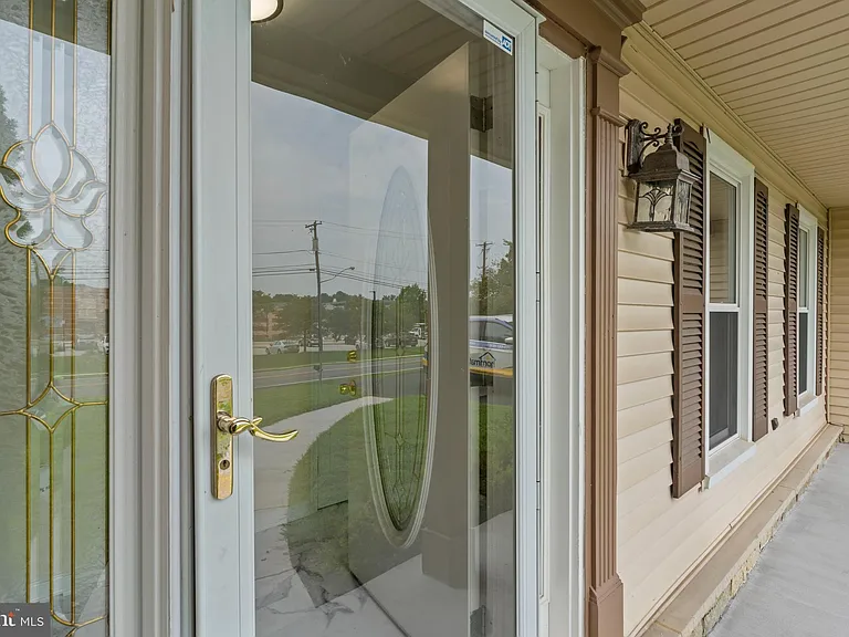 17004 Cashell Rd — Photo 3