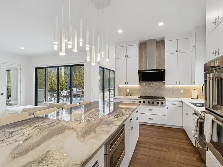 124 Big Fresh Pond Rd — Photo 14