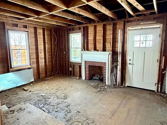 4th image of 1718 Atlanta Rd SE