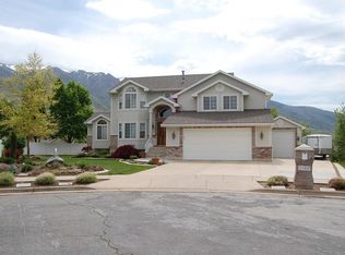 1902 N 2150 E, Layton, UT 84040