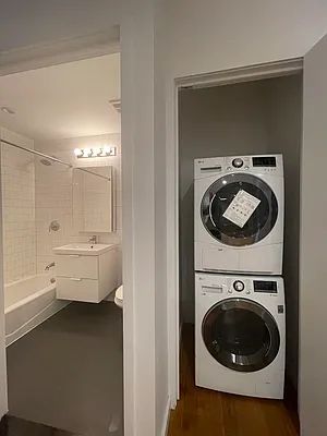 Rented by Bohemia Realty Group | media 11