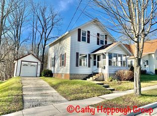 437 Rice St, Ionia, MI 48846