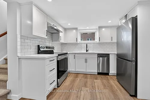 3548 Bond St #LOWER Photo 1