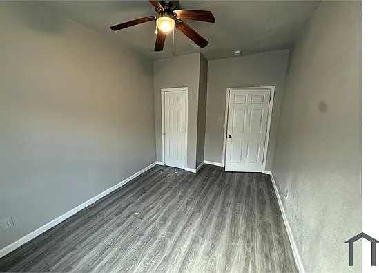 3 bed, $1,200 — Photo 1