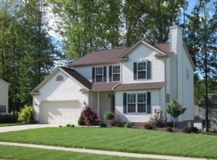 4055 Bayberry Knoll Ln, Ravenna, OH