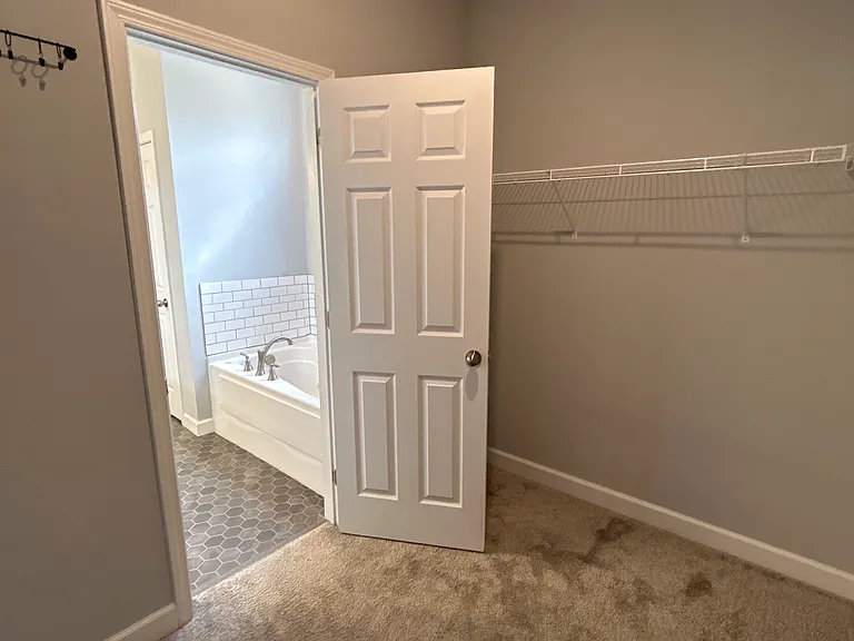 866 SE Santee Dr — Photo 28