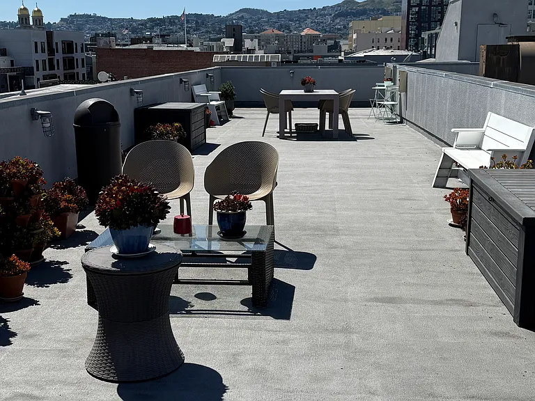 701 Minna St #19 — Photo 12