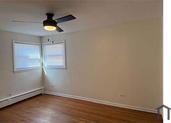 5th image of 8751 S Beverly Ave
