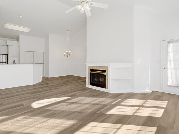 5th image of 6610 Netties Ln Unit L