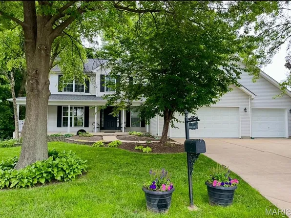 20 Cherokee Sunset Ct, O'Fallon, MO 63366