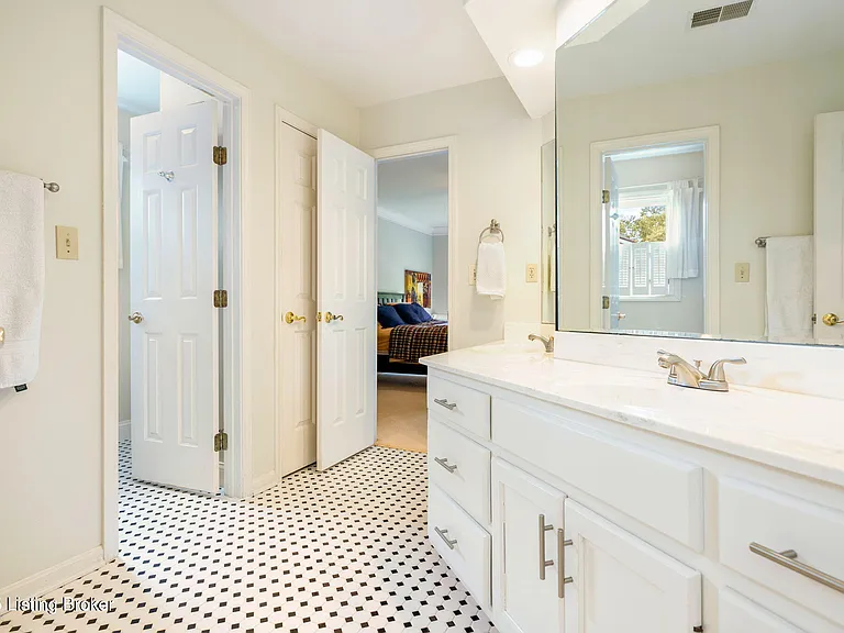 2903 Windward Ct — Photo 42