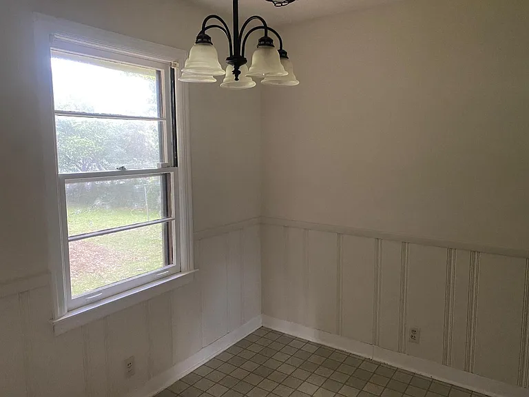 3053 Biltmore Ave — Photo 10