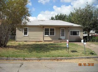 2824 NW 24th St, Lawton, OK 73505