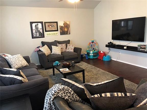 4th image of 4729 Dogwood Dr