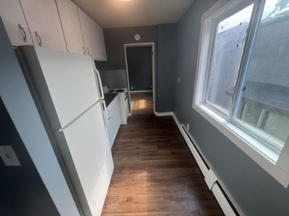 2126 44th Ave N APT 3
