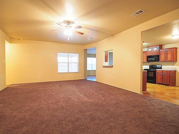 2nd image of 2707 Tara Dr