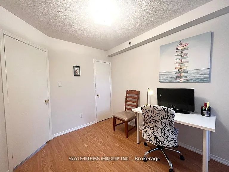 593 Kennedy Rd #4 — Photo 13