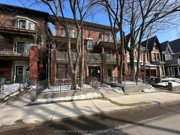 237 Dovercourt Rd #B, Toronto, ON M6J 3C9