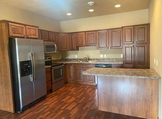 1711 S Mary Beth Ave, Sioux Falls, SD 57106