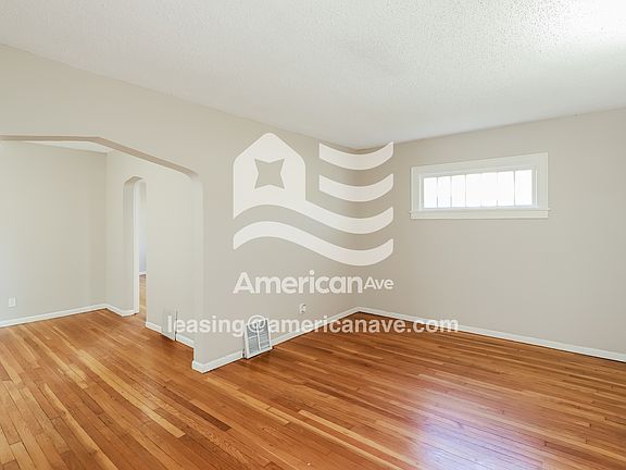 3-Living Room