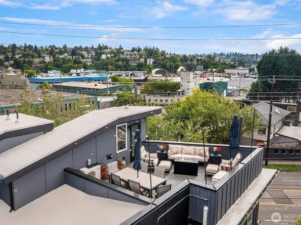 4104 Leary Way NW, Seattle, WA 98107