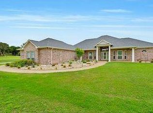 2105 Wood Duck Ln, Granbury, TX 76049