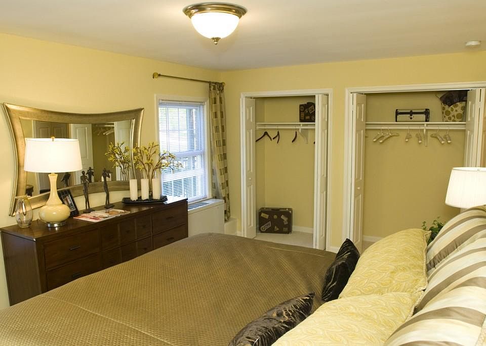 3330 Spring Ln APT D36, Baileys Crossroads, VA 22041 Zillow