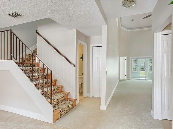 5th image of 605 CHESTNUT OAK CIRCLE #107