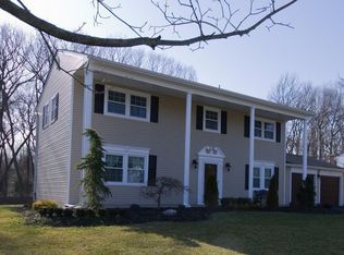 11 Regina Rd, Morganville, NJ 07751