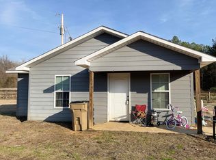 566 Cobb Stump Rd, Fulton, MS 38843