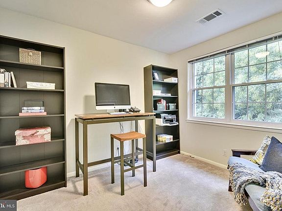 2nd Bedroom, includes 1 closet