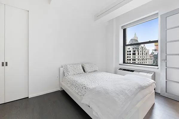 Rented by Compass | media 12