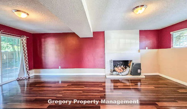 17606 Brook Blvd — Photo 20