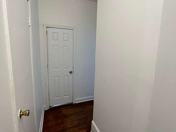 4th image of 154 Belmont Ave APT 105
