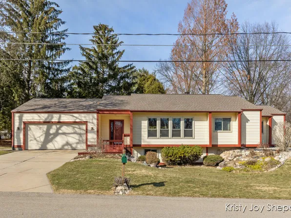 4335 Downing St SE, Grand Rapids, MI 49546