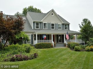 4507 Quiet Brook Ct, Chantilly, VA 20151
