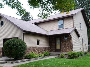 509 Main St, Arlington, WI 53911