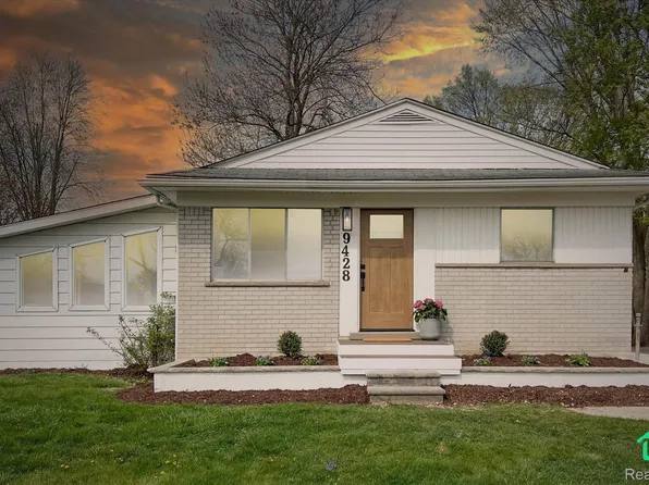 9428 Lincoln St, Taylor, MI 48180