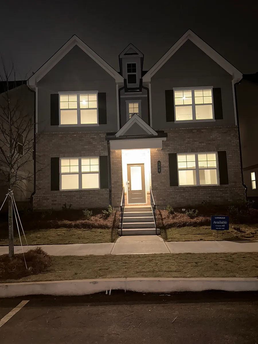 Building Photo - 304 Fraley Dr