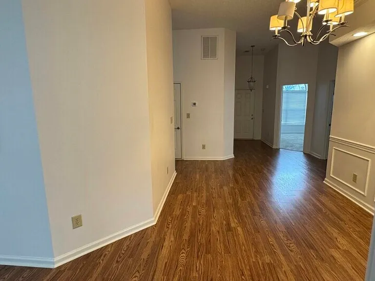 2860 Mahala Ln — Photo 16