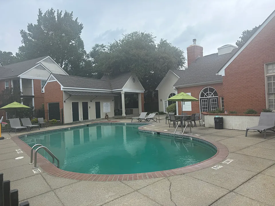 7956B Jefferson Place Blvd #B