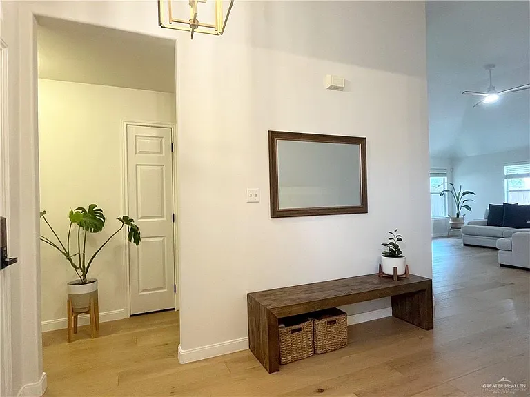 3304 Santa Olivia St — Photo 4