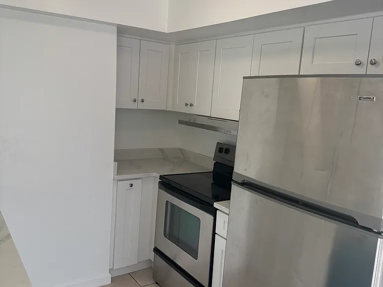 2142 NW 57th Ave #14-A — Photo 3