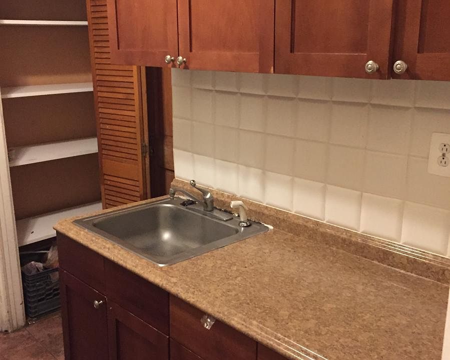 2nd image of 9012 91st Ave
