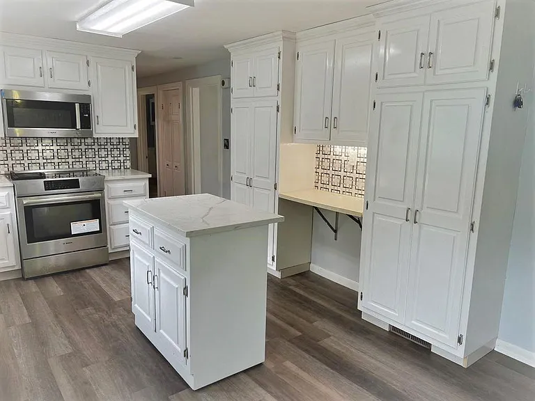 7 Lee Rd — Photo 14
