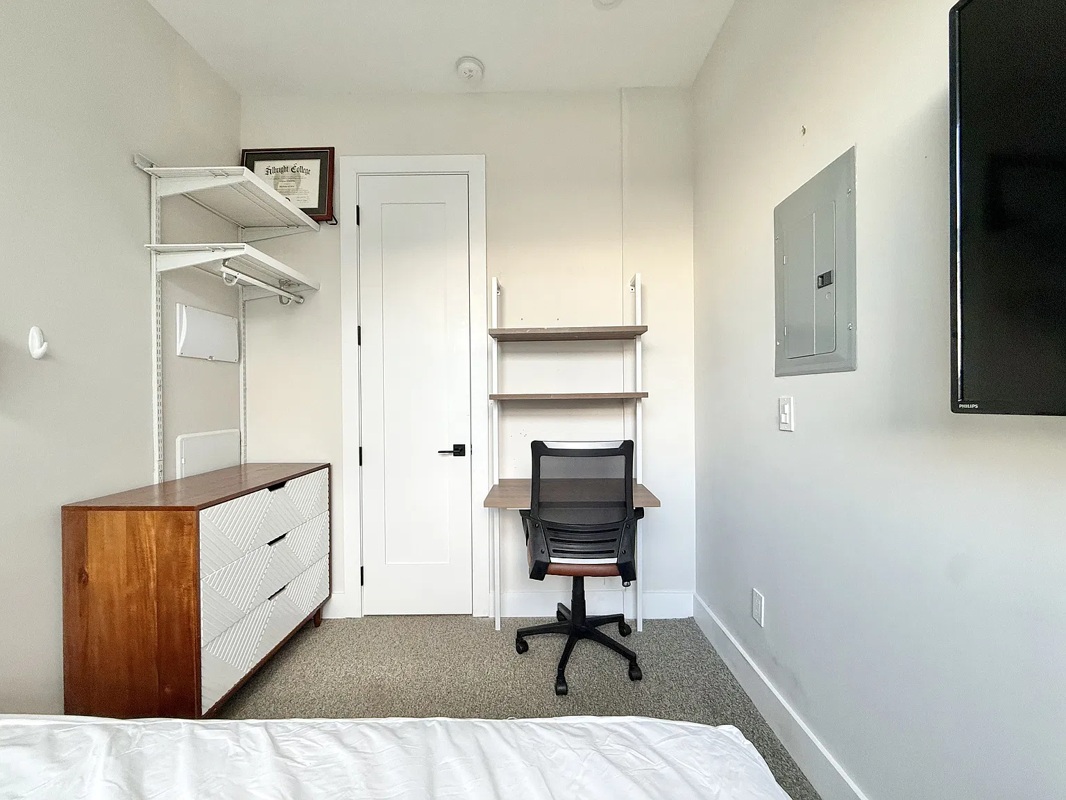4 bed, 1.5 bath, $1,350 — Photo 4