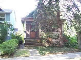 2122 W Morse Ave, Chicago, IL 60645